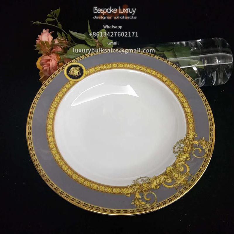 Versace dinnerware p55